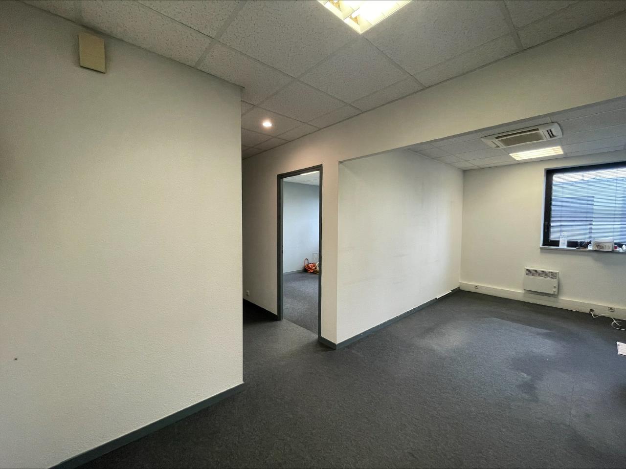 Bureau Cesson-Sévigné 414m² Location bureau Cesson-Sévigné Ille-et-Vilaine OLBUR2314153 9